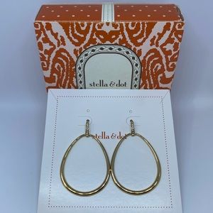 Stella & Dot Goddess Teardrop Earrings